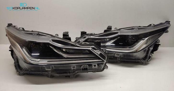Toyota Corolla E21 Full Led Sedan koplamp links rechts, Auto-onderdelen, Verlichting, Toyota, Gebruikt, Ophalen of Verzenden