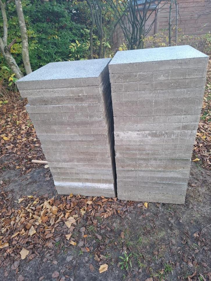 Terrastegels 60x60 - 22 hele + 16 knipstukken, Tuin en Terras, Tegels en Klinkers, Gebruikt, Terrastegels, Beton, Minder dan 5 m²