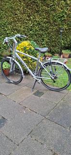 Trek herenfiets, Fietsen en Brommers, Fietsen | Jongens, TREK, Zo goed als nieuw, Handrem, Ophalen