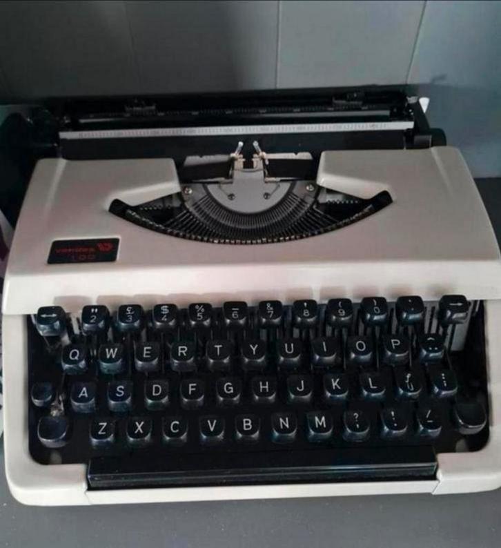 Werkende Vendex Typemachine, Diversen, Typemachines, Gebruikt, Ophalen of Verzenden