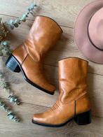 Mustang retro boots blokhak 39 western boots rits, Kleding | Dames, Schoenen, Hoge laarzen, -, Ophalen of Verzenden, Zo goed als nieuw