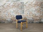 Meerdere Artek 611 Chair bij TheReSales, Huis en Inrichting, Stoelen, Hout, Blauw, Ophalen of Verzenden, Zo goed als nieuw
