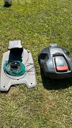 Husqvarna robotmaaier type 220 & 315, Ophalen of Verzenden, Gebruikt, 20 tot 25 cm, Husqvarna