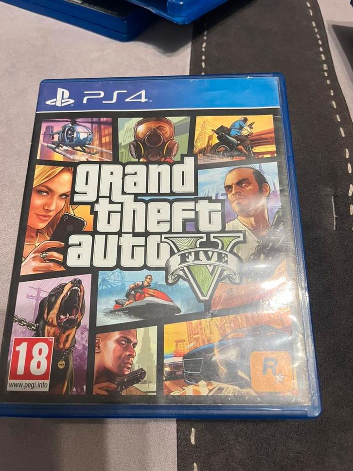 Grand Theft Auto V, Spelcomputers en Games, Games | Sony PlayStation 4, Zo goed als nieuw, Shooter, 1 speler, Vanaf 18 jaar, Ophalen of Verzenden