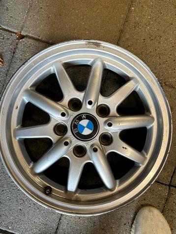 BMW lichtmetalen velgen 15 inch beschikbaar voor biedingen