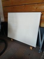 Dubbele radiator, Doe-het-zelf en Verbouw, Verwarming en Radiatoren, Ophalen, Radiator, Zo goed als nieuw, 60 tot 150 cm