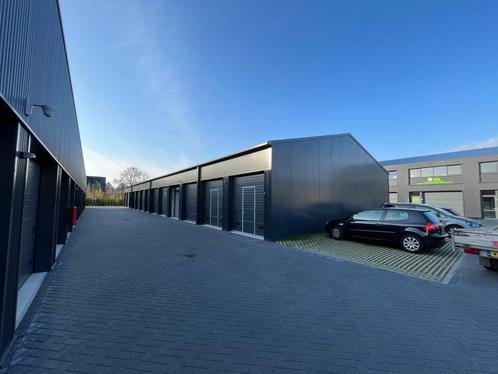 Garagebox met extra verdieping te huur in Waddinxveen, Huizen en Kamers, Garages en Parkeerplaatsen, Zuid-Holland