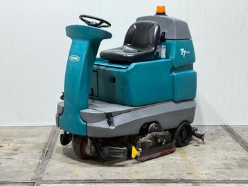 Tennant T7 Cilindrische schrobmachine HL1095 beschikbaar voor biedingen