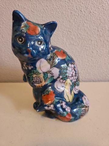  Mooi handbeschilderd keramisch kattenbeeldje (Dynasty) beschikbaar voor biedingen