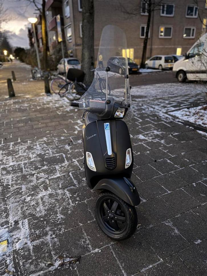 Vespa S50 2013 4T, Fietsen en Brommers, Scooters | Vespa, Nieuw, Vespa S, Maximaal 25 km/u, Benzine, Ophalen of Verzenden
