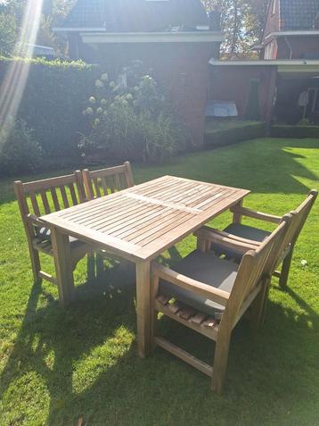 Teakhouten tuinset van het merk teak&garden. beschikbaar voor biedingen