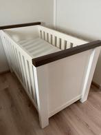 Ledikantje baby met matras 60 x 120 cm en matrasbeschermer, Kinderen en Baby's, Babywiegjes en Ledikanten, Ophalen, Zo goed als nieuw