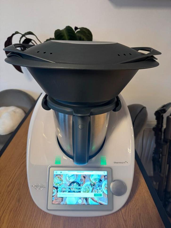 Thermomix TM6 - Keukenmachine, Witgoed en Apparatuur, Keukenmixers, Zo goed als nieuw, 2 tot 3 liter, 3 snelheden of meer, Vaatwasserbestendig
