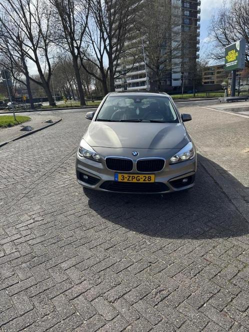 BMW 2-Serie Active Tourer 1.5 218I AUT 2015 Grijs, Auto's, BMW, Particulier, 2-Serie Active Tourer, ABS, Achteruitrijcamera, Adaptive Cruise Control