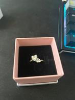 Pandora dubbel hart ring maat 52, Sieraden, Tassen en Uiterlijk, Ringen, Ophalen of Verzenden, Zo goed als nieuw, Zilver, Dame