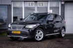 BMW X1 XDrive23d 204pk High-Exec.*Pano-dak*Leder*Trekhaak*Bi, Auto's, Euro 5, Zwart, 2000 kg, Zwart