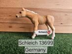 Schleich 13699 Haflinger veulen met vaantje uit 2012, Ophalen of Verzenden, Zo goed als nieuw, Paard, Beeldje of Figuurtje