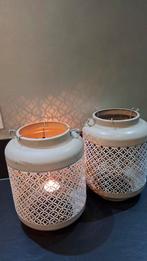 Twee decoratieve windlichten voor Waxinelichtjes, Gebruikt, Ophalen of Verzenden, Metaal, Kandelaar