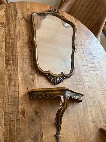 Vintage Wandspiegel met Bakelieten Plankje beschikbaar voor biedingen