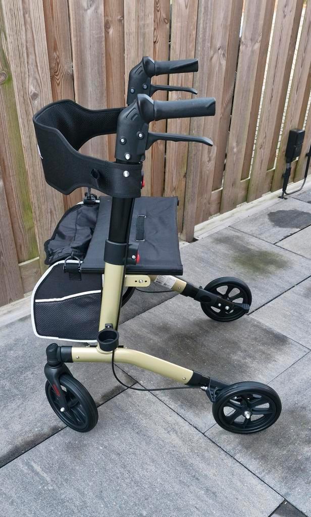Rollator bijna niet gebruikt, Diversen, Rollators, Zo goed als nieuw, Ophalen