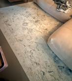 Mooi rechthoekig tapijt - 3m x 2.4m, Huis en Inrichting, Stoffering | Tapijten en Kleden, Ophalen, Gebruikt, Wit, 200 cm of meer