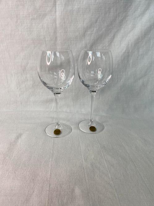2x Wijnglas kristal, Capri Crystal, Antiek en Kunst, Antiek | Glas en Kristal, Ophalen of Verzenden