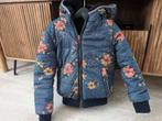 Warme winterjas meisje 104/110, blauw/bloemen omkeerbaar, Ophalen of Verzenden, Zo goed als nieuw, Meisje, Jas