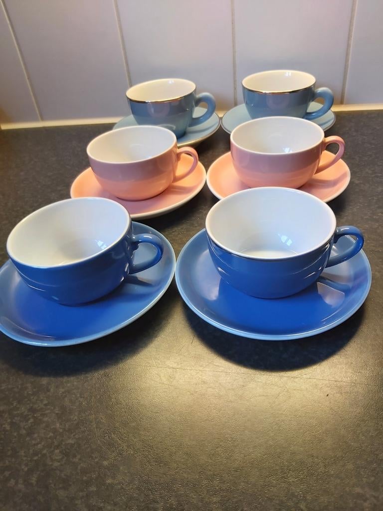 Mitterteich bavaria Germany kop en schotels, Verzamelen, Porselein, Kristal en Bestek, Zo goed als nieuw, Kop en/of schotel, Porselein