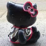 MAC + Hello kitty 2008 collection knuffel limited edition, Ophalen of Verzenden, Zo goed als nieuw, Poes