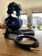 Beyerdynamic DT 770 Pro 80 ohm met hoofdtelefoonhouder, Audio, Tv en Foto, Koptelefoons, Ophalen, Zo goed als nieuw, Over oor (circumaural)