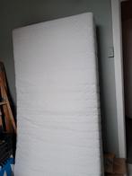 Twee nette 1-persoons matrassen (90x200), Huis en Inrichting, Ophalen, 90 cm, Eenpersoons, Zo goed als nieuw