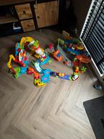 Toet toet auto garage, brandweer kazerne en vliegveld, Ophalen, Zo goed als nieuw, 2 tot 4 jaar