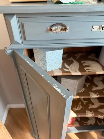 Brocante meidenkast - afbeelding 4