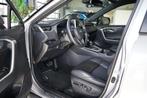 Toyota RAV4 2.5 Hybrid Bi-Tone | ACC | CAMERA | STOELVERWARM, Gebruikt, 4 cilinders, 2487 cc, Leder en Stof