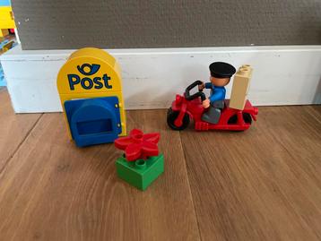 Lego Duplo 5638 - Postbode met Motor beschikbaar voor biedingen