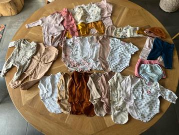 Kleding pakket baby maat 50 beschikbaar voor biedingen