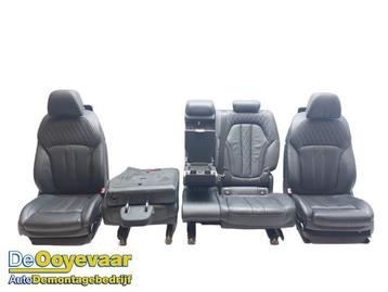 Bekleding Set (compleet) van een BMW X7 beschikbaar voor biedingen