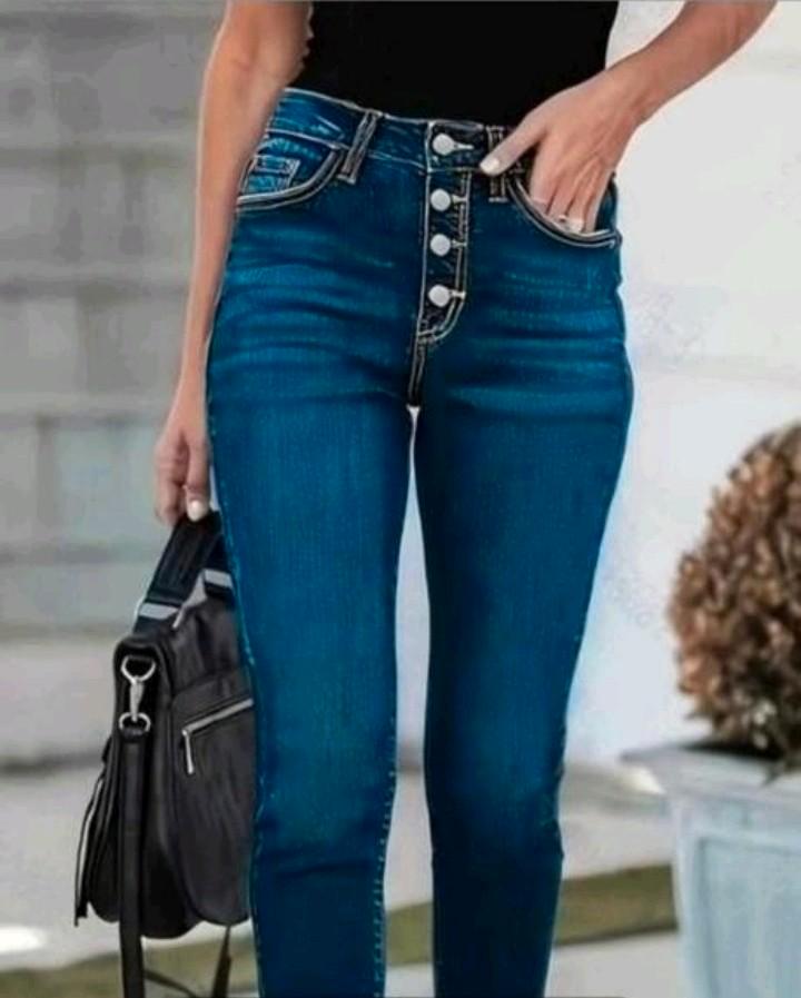 Jeans broeken (nieuw), Kleding | Dames, Broeken en Pantalons, Nieuw, Maat 46/48 (XL) of groter, Blauw, Lang, Ophalen of Verzenden