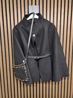 Zwarte mantel m. Nieuw!, Kleding | Dames, Maat 38/40 (M), Zwart, Nieuw, Ophalen of Verzenden