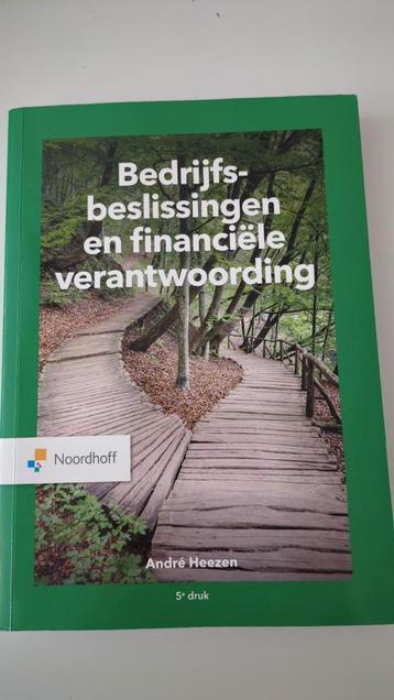 Bedrijfsbeslissingen en financiële verantwoording beschikbaar voor biedingen