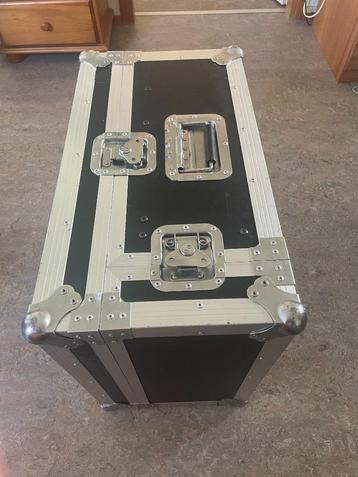 Flight case voor mengpaneel beschikbaar voor biedingen