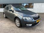 Skoda Octavia Greentech Elegance1.2 TSI Combi 2014 Schuifdak, Auto's, Skoda, Voorwielaandrijving, Stof, 4 cilinders, 620 kg