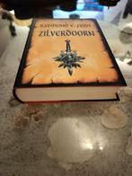 Raymond E. Feist - Zilverdoorn, Boeken, Ophalen of Verzenden, Zo goed als nieuw, Raymond E. Feist