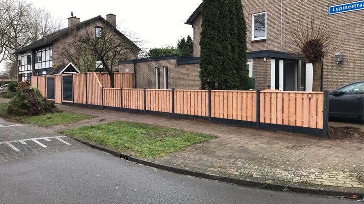 Hout-, betonschutting inclusief montage vanaf €95 per meter, Tuin en Terras, Schuttingen, Nieuw, Hout, 1 tot 2 meter, Minder dan 3 meter