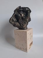 Mooi beeldje van 2 innig zoenende mensen, Verzamelen, Beelden en Beeldjes, Ophalen of Verzenden, Zo goed als nieuw