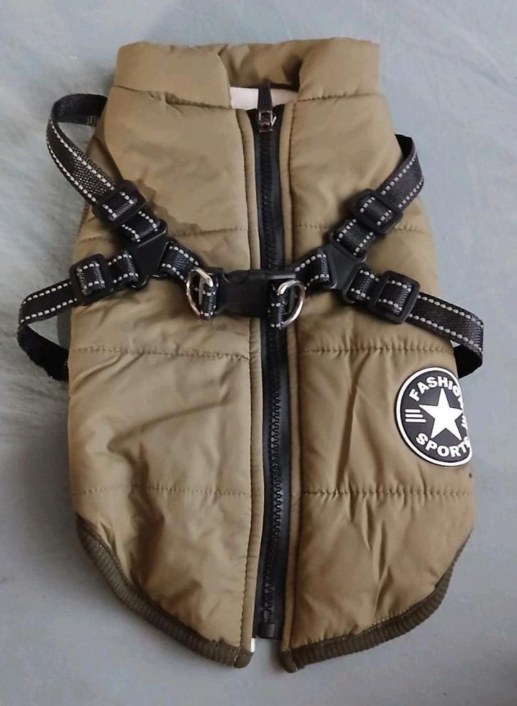 2 verschillende maten, kleuren honden jasjes honden kleding, Dieren en Toebehoren, Hondenkleding, Zo goed als nieuw, Hondenjas