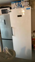 Beko vriezer 190 cm hoog en 70 cm breed, Ophalen, 160 cm of meer, Zo goed als nieuw, Energieklasse A of zuiniger