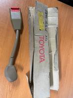 Toyota tercel al11 gordel sluiting nieuw 73240-16030, Auto diversen, Ophalen of Verzenden, Nieuw