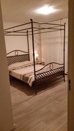 Hemelbed, 2x nachtkastjes en kaptafel, Huis en Inrichting, Slaapkamer | Bedden, Ophalen, Bruin, Tweepersoons, 140 cm