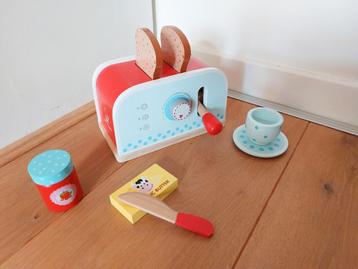 New Classic Toys houten broodrooster beschikbaar voor biedingen